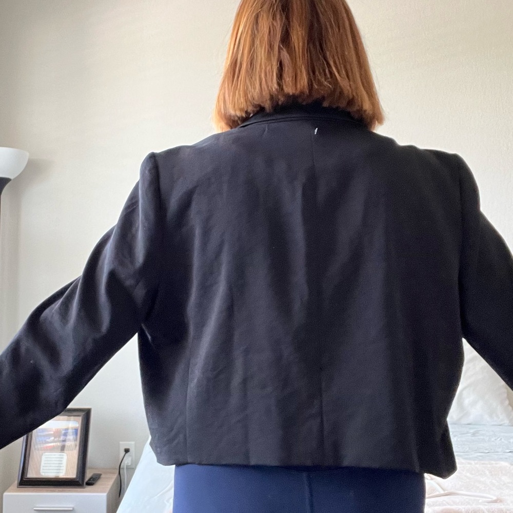 Leith Jacket - Picture 8 of 9